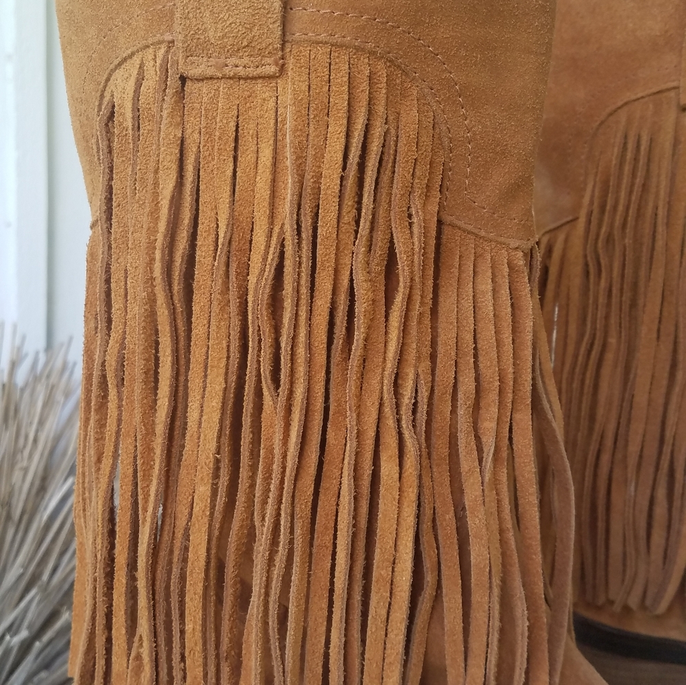 Lucky Brand Caleb Fringe Boots!โ๐ฝ๐ผ - Picture 8 of 8